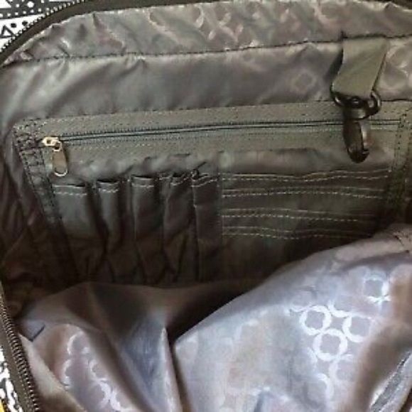 J World New York ROLLING BACKPACK, Black and White Print - Picture 9 of 15